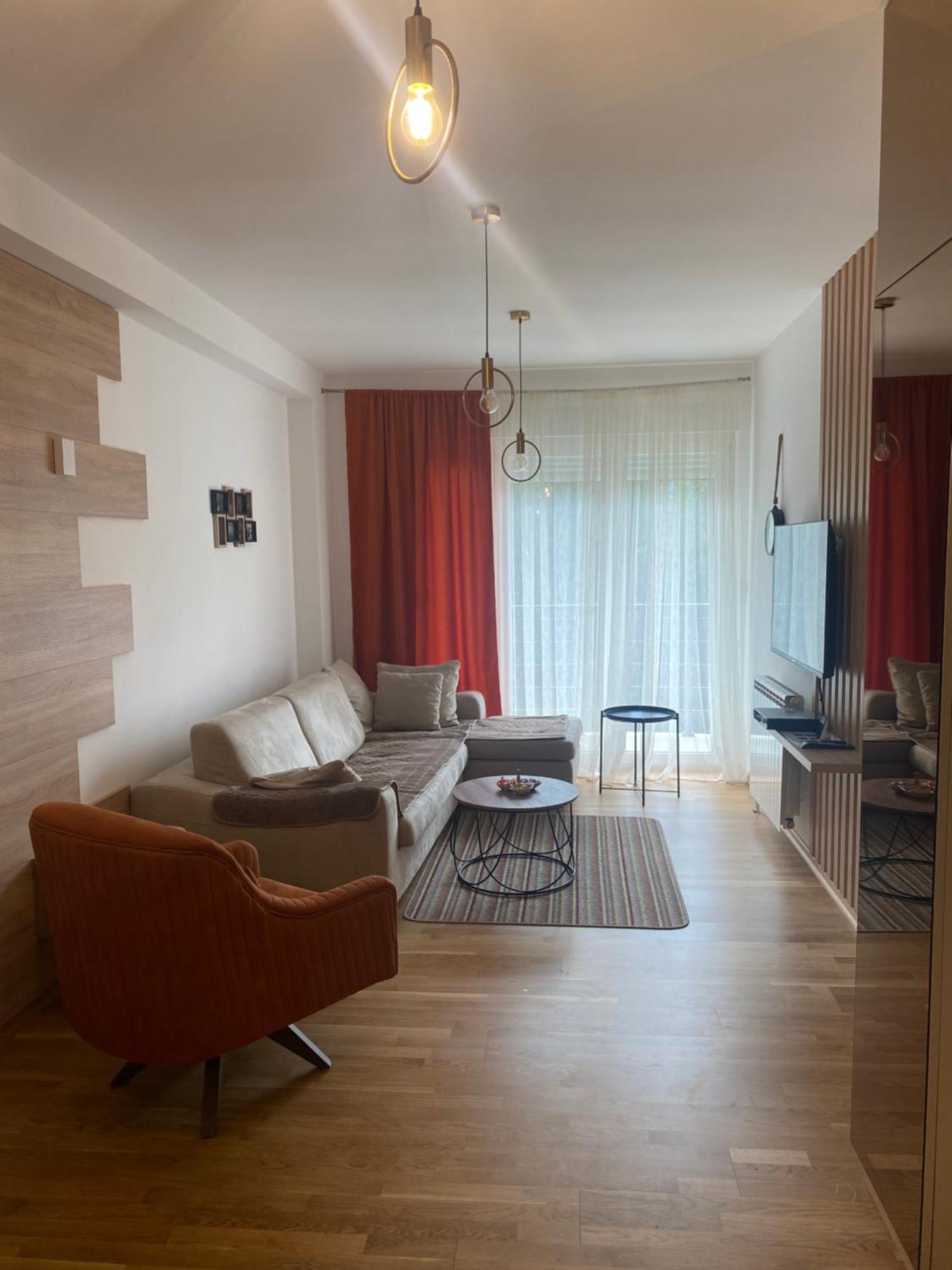 Zlatni Dar Apartment *